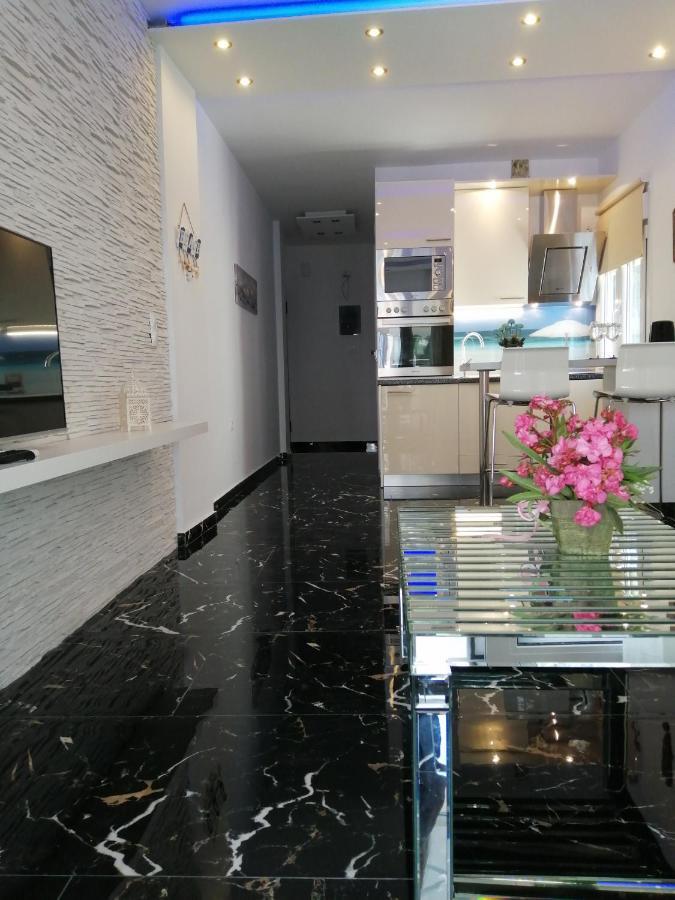 Totani Lux Apartment Peraia  Ngoại thất bức ảnh